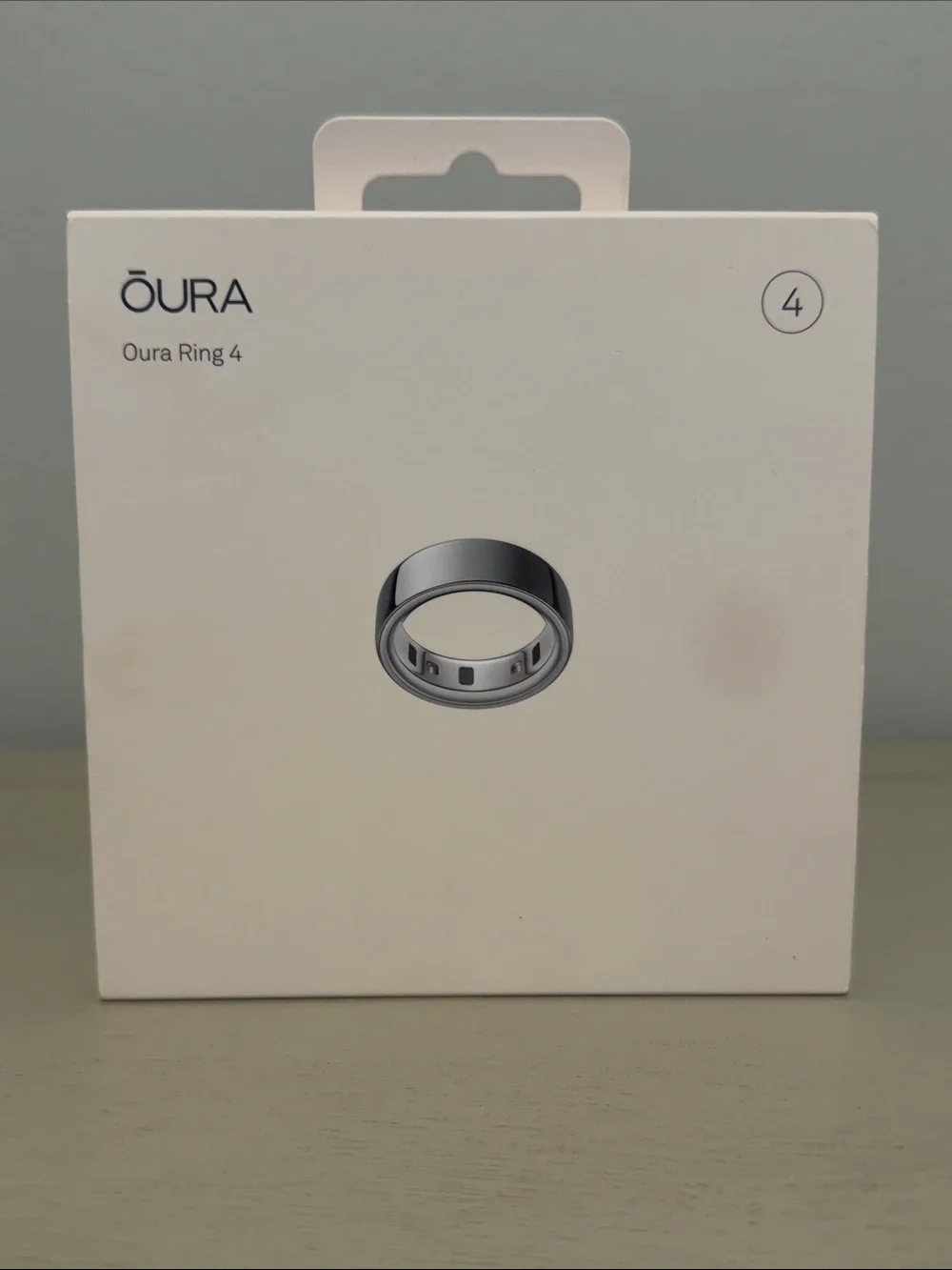 NIB Oura Ring 4 Titanium Silver Size 4 - BRAND NEW FACTORY SEALED Smart Ring